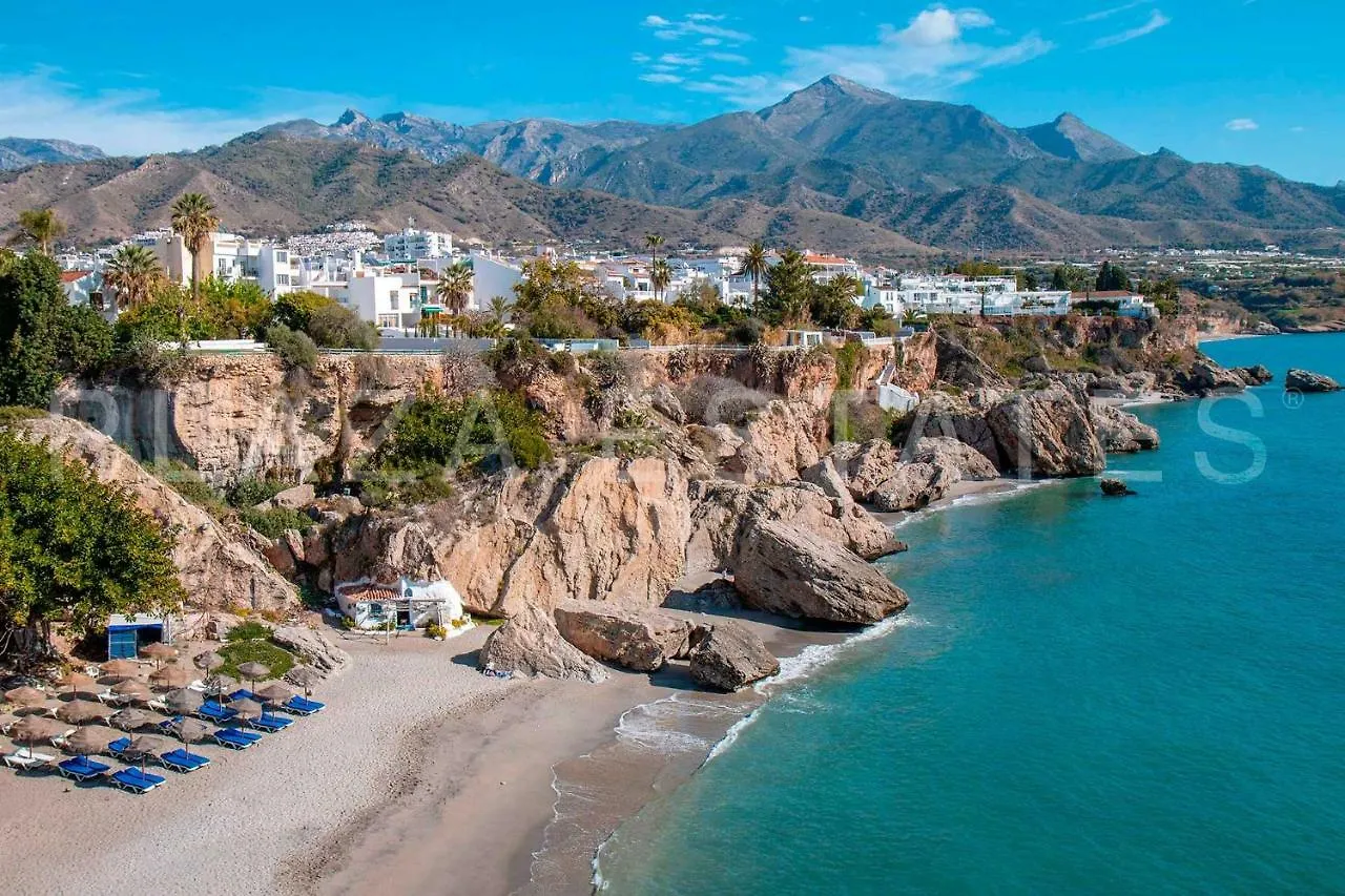 Spectacular Sea Views From Solana 5 Street, Nerja Apartment