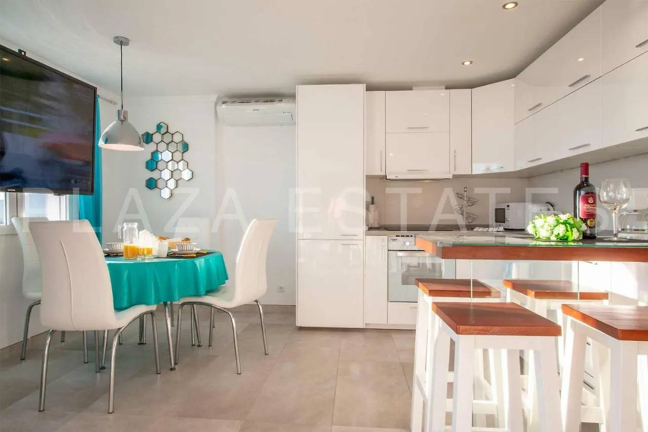 Spectacular Sea Views From Solana 5 Street, Nerja Apartment